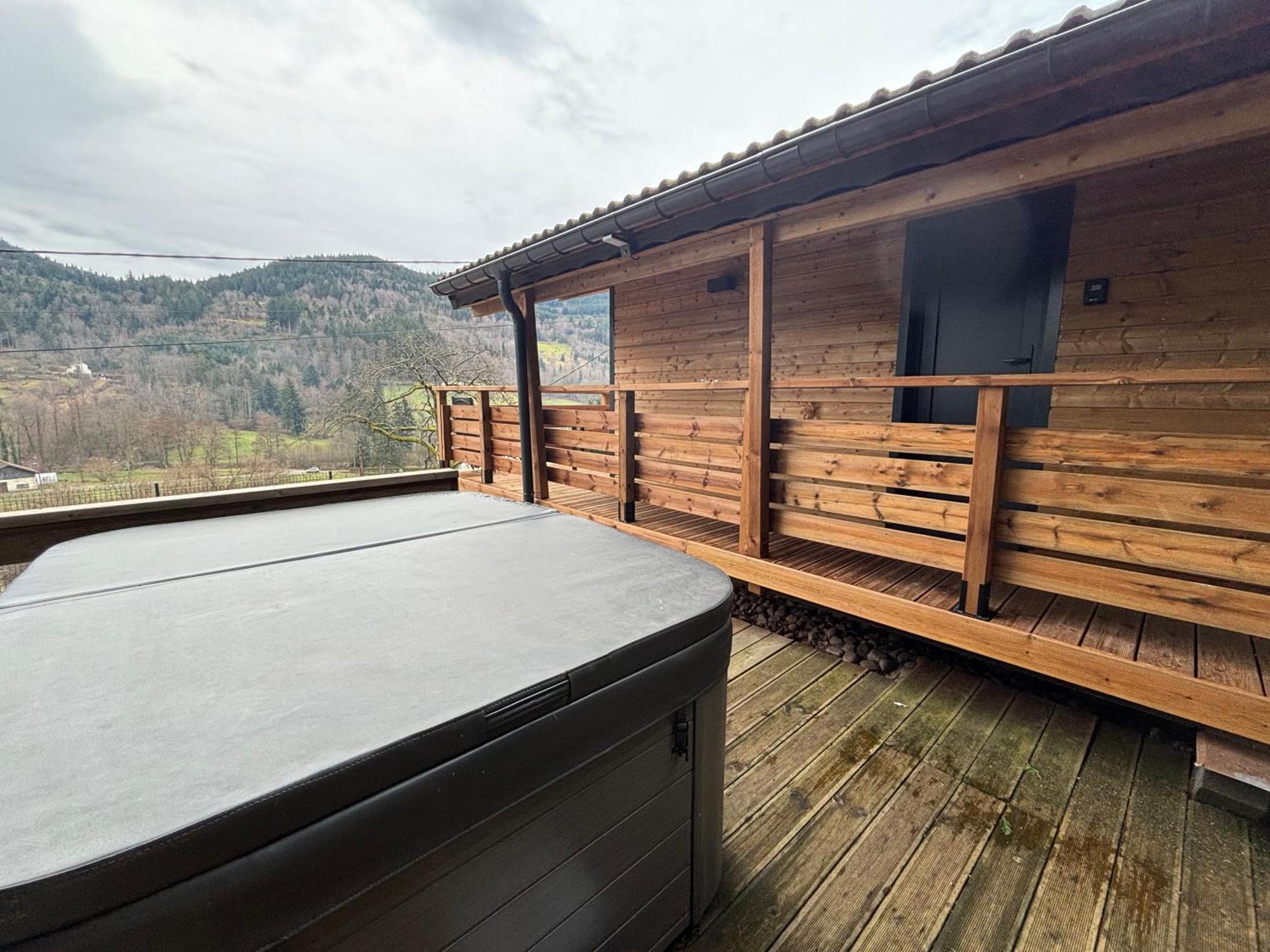 Chalet Du Faubourg & Jacuzzi, Proximite Gerardmer & La Bresse Rochesson Exterior photo